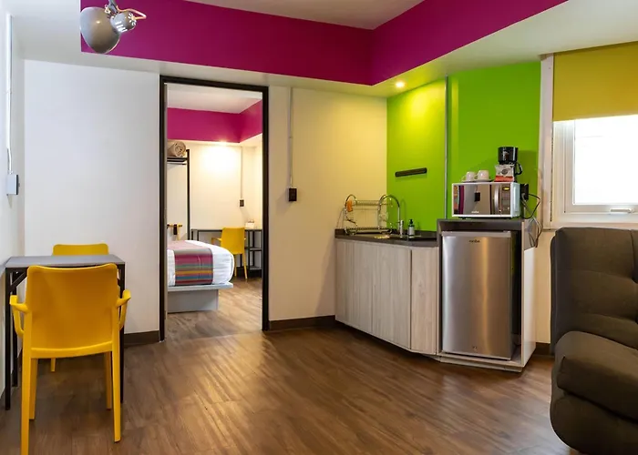Hotel Vive Mx Cuauhtemoc, Trademark By Wyndham
